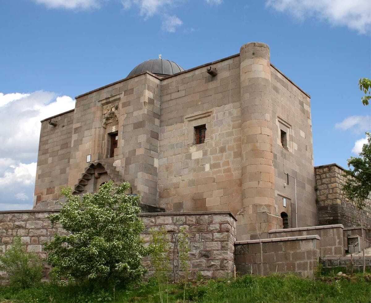 Taş Mescit (Cemaleddin Ferruh Complex)